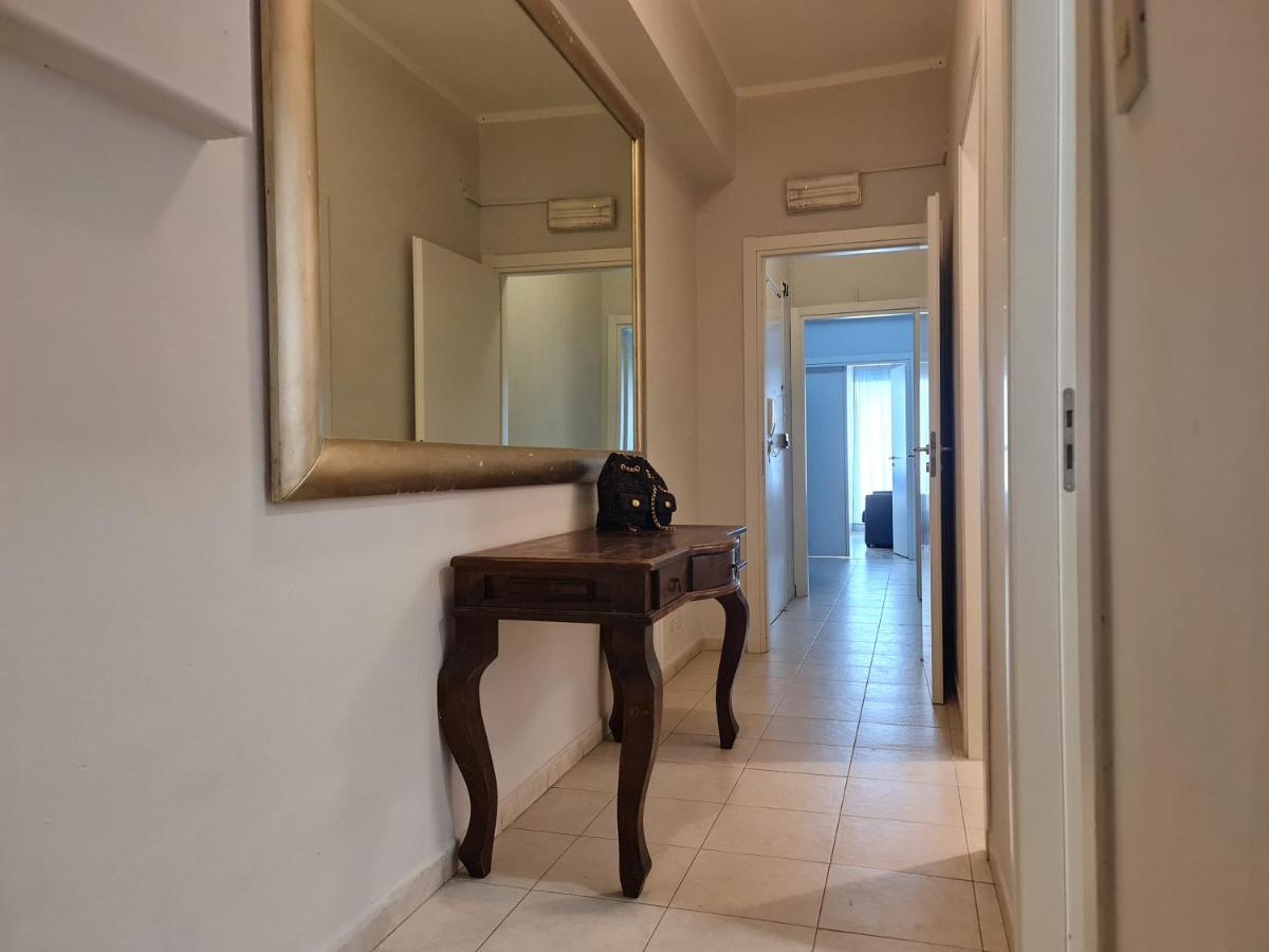 Lc Gramsci Guest House Self Check-In Пиза Екстериор снимка