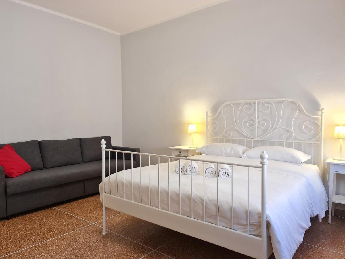 Lc Gramsci Guest House Self Check-In Пиза Екстериор снимка