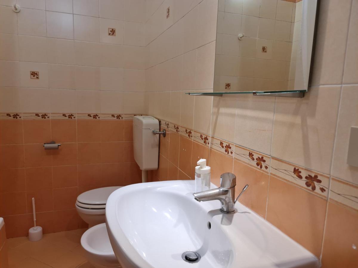 Lc Gramsci Guest House Self Check-In Пиза Екстериор снимка