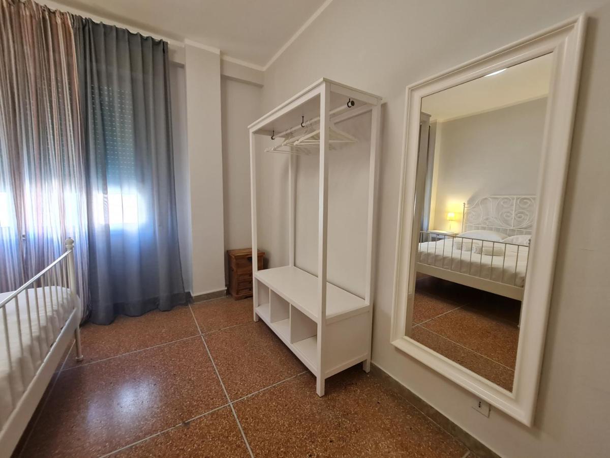 Lc Gramsci Guest House Self Check-In Пиза Екстериор снимка