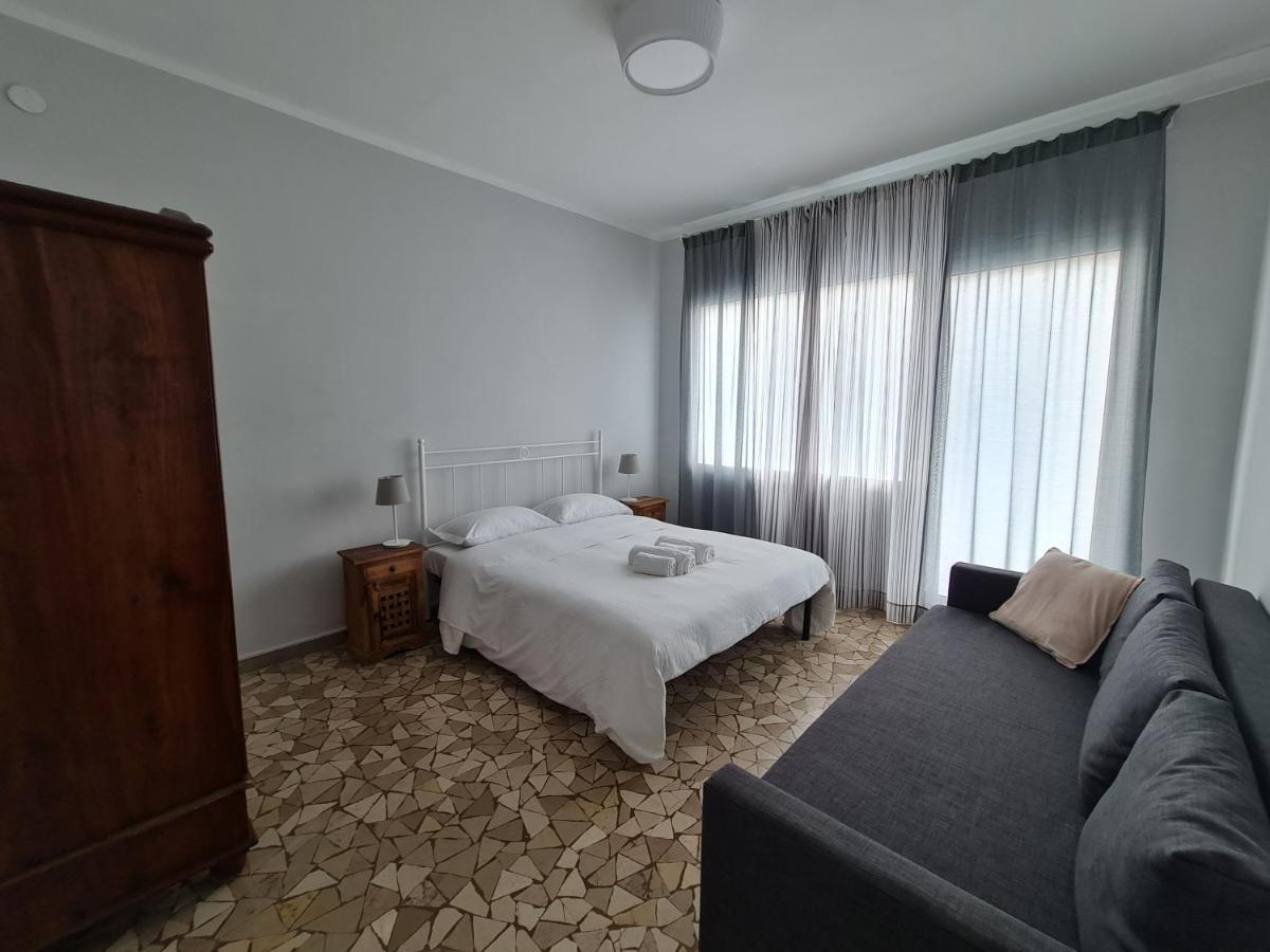 Lc Gramsci Guest House Self Check-In Пиза Екстериор снимка